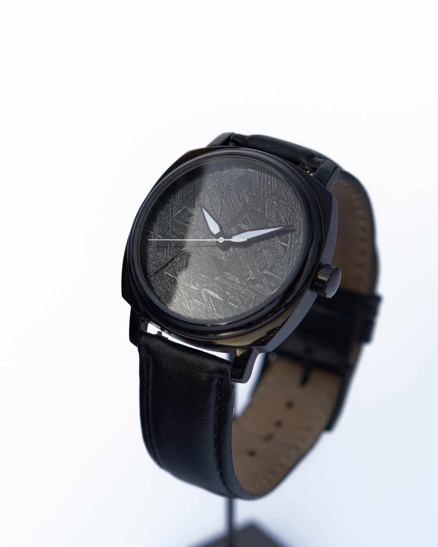 Muon - Black Meteorite/Black