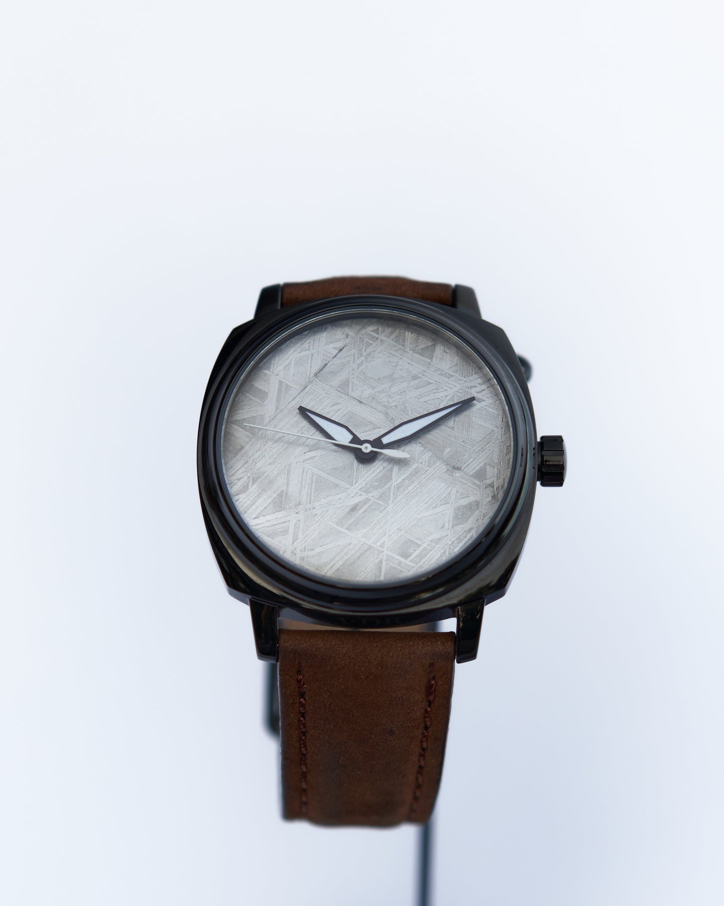 Muon - Grey Meteorite/Black