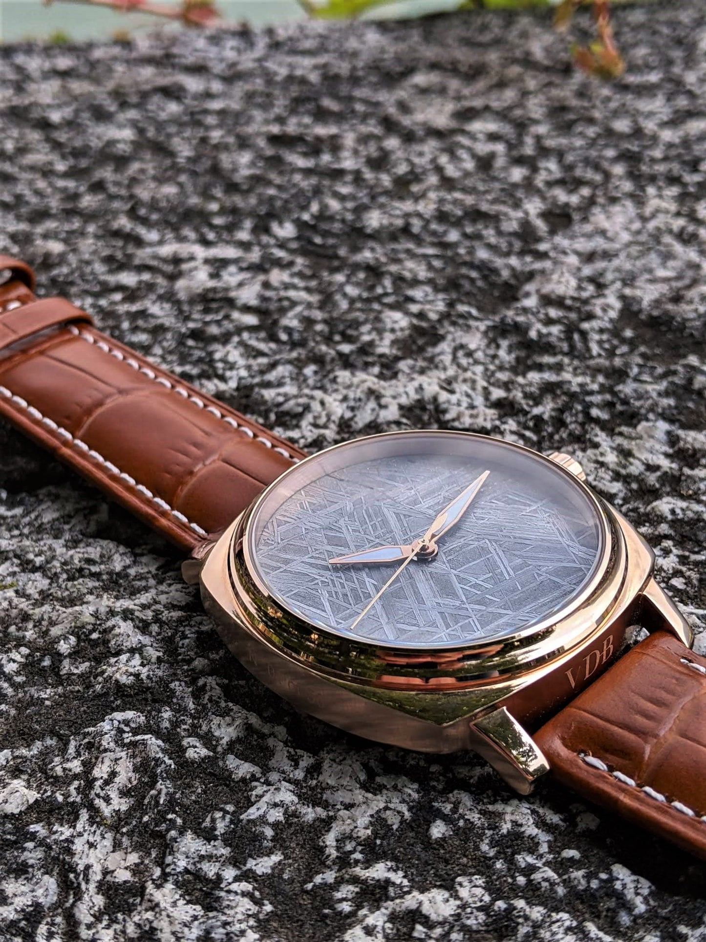 Muon - Grey Meteorite/Rose Gold