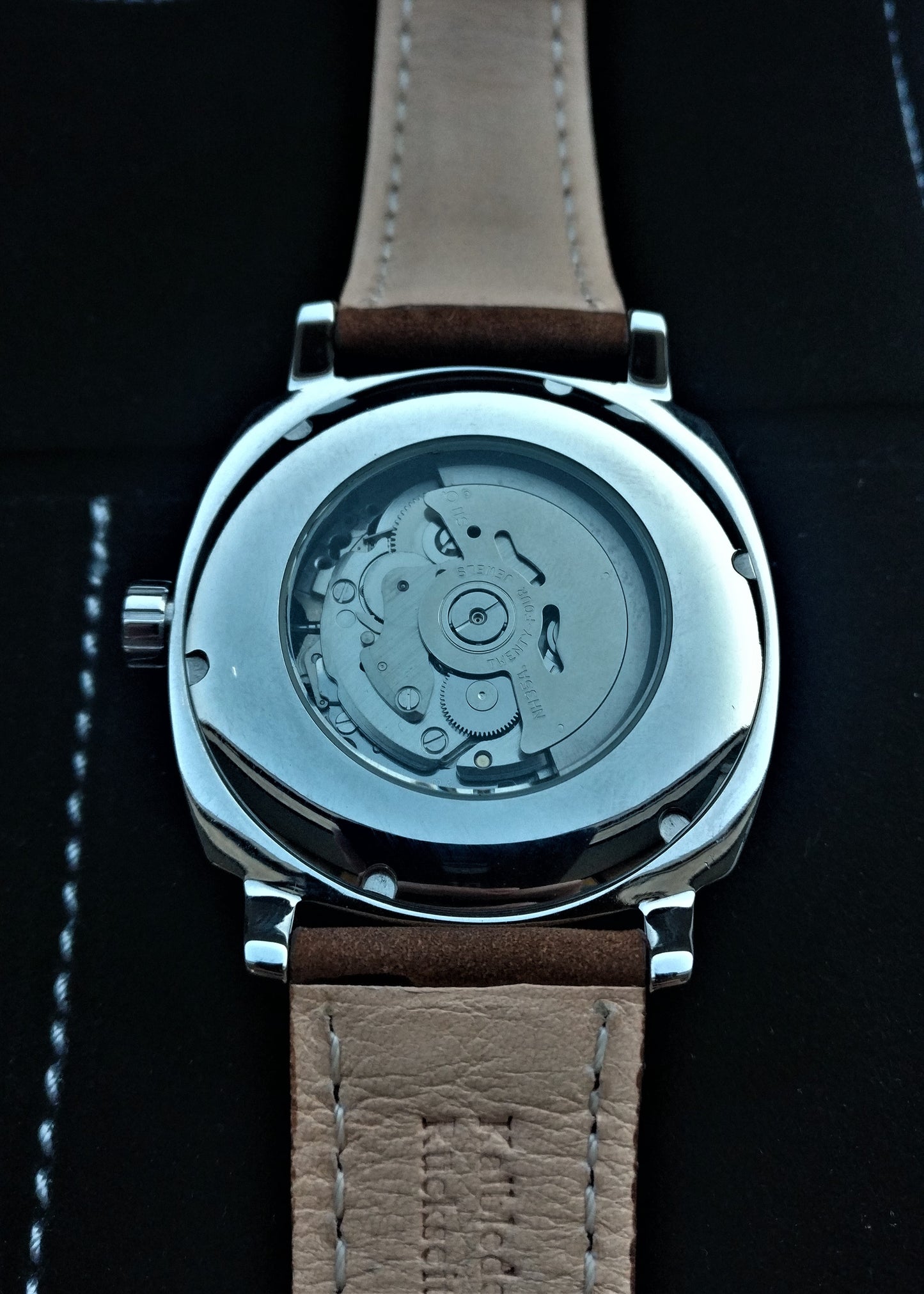 Muon - Grey Meteorite/Silver
