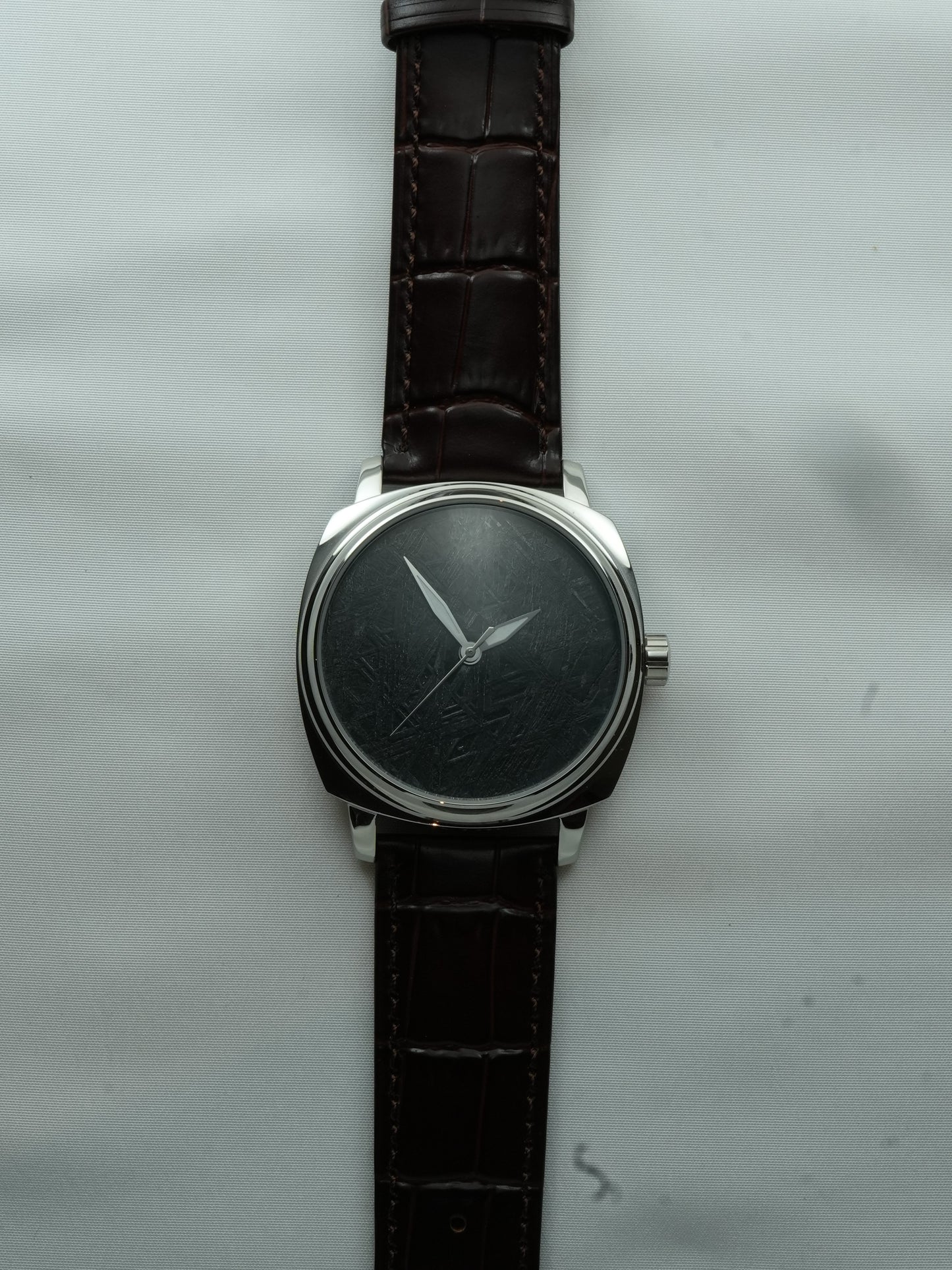 Muon - Black Meteorite/Silver