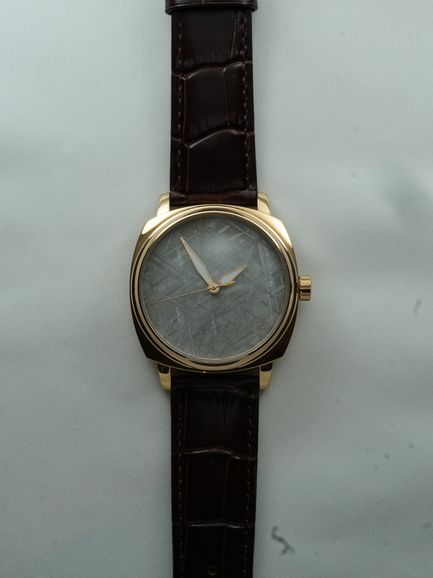 Muon - Grey Meteorite/Rose Gold