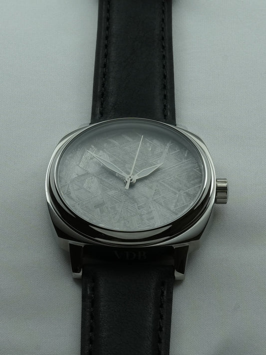 Muon - Grey Meteorite/Silver
